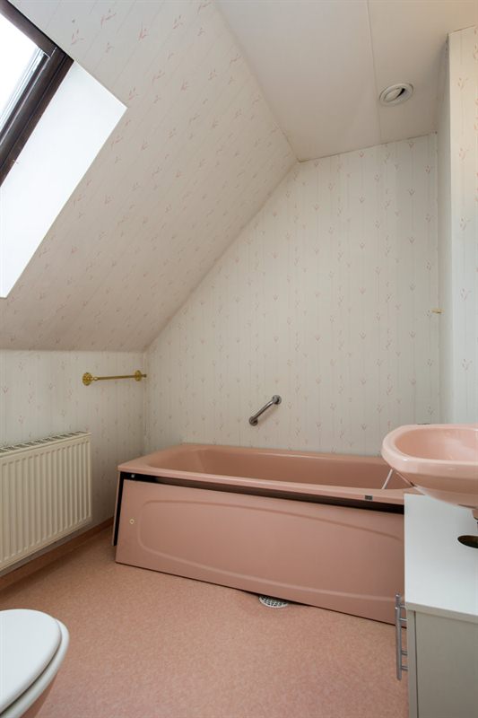 Badrum i original - WC, badkar, tvättställ
